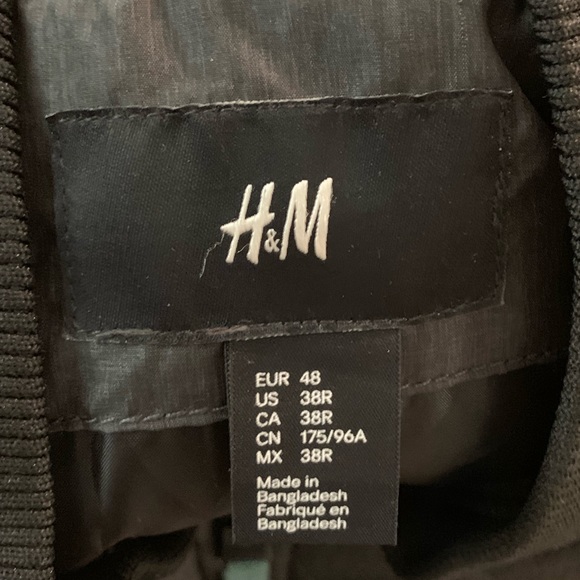 H&M Jackets & Coats Hp Hm Quilted Active Zipup Vest Poshmark